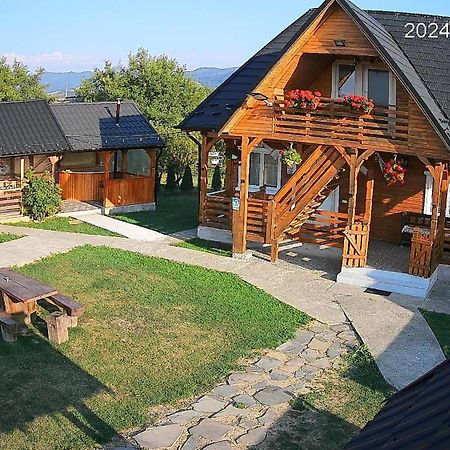 Вілла Casa Cupcea Budesti  Екстер'єр фото