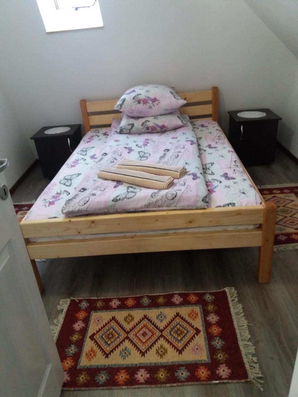 Вілла Casa Cupcea Budesti  Екстер'єр фото